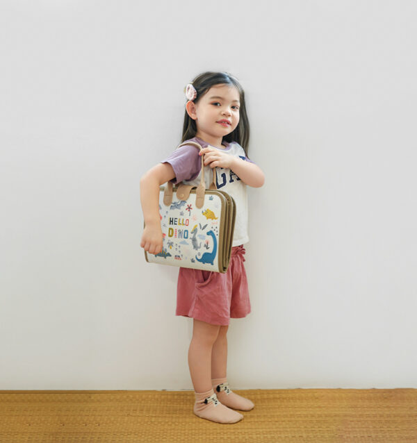 Busy Book-Brown 8P